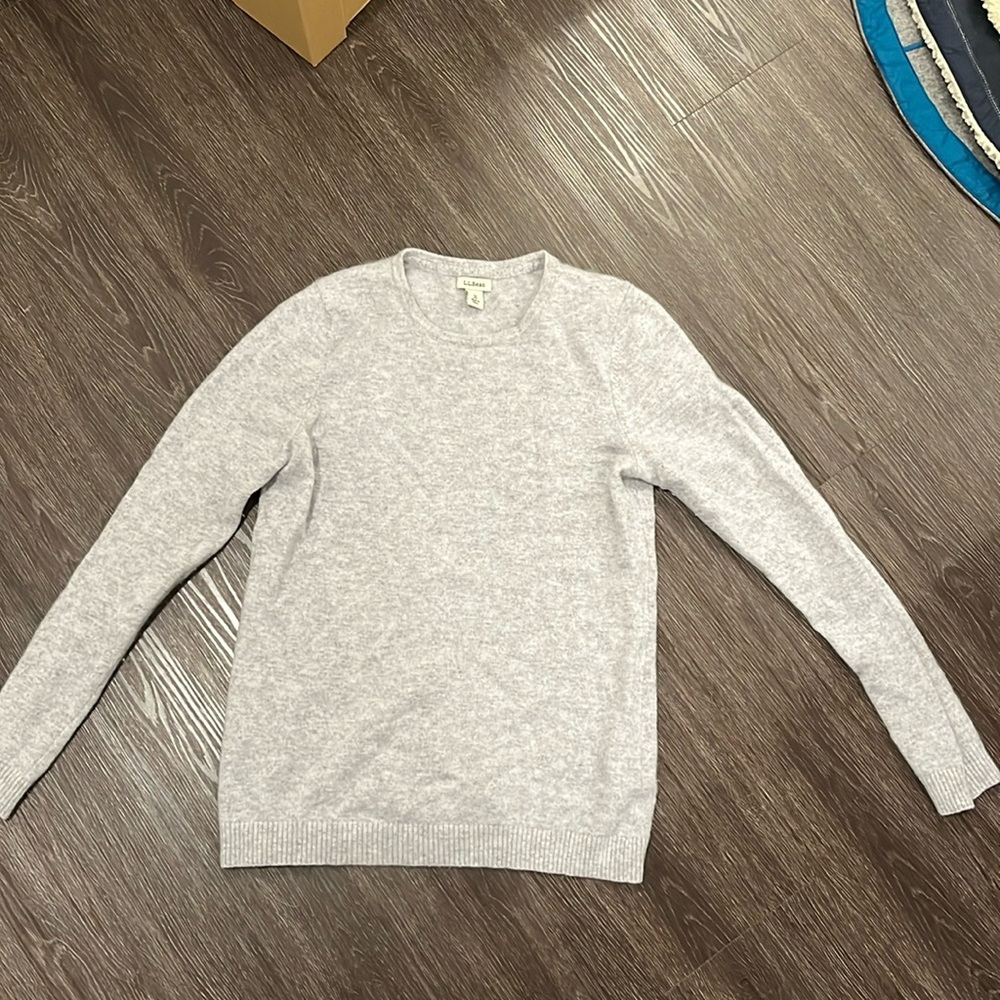 LL Bean grey cashmere crewneck